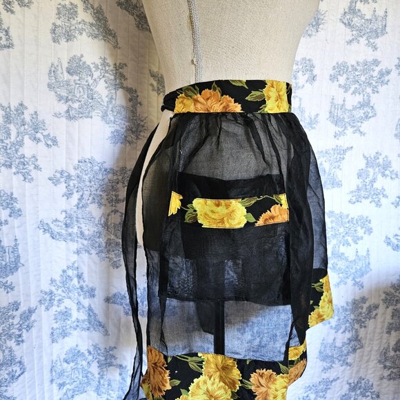 Vintage Apron Black Organza - Picture 3 of 7